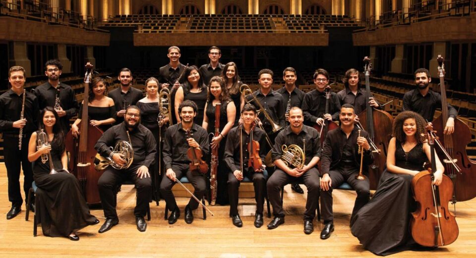 Rádio MEC transmite concerto da Orquestra Sinfônica de SP no domingo