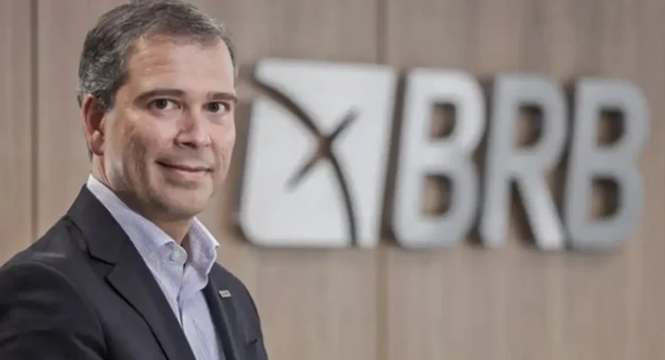 Caso Master: Advogado deixa defesa de ex-presidente do BRB