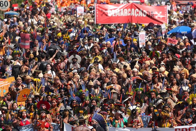Brasília (DF) 07/04/2026 - Indígenas de todo o país realizam marcha em Brasília em defesa de seus direitos Foto: Fabio Rodrigues-Pozzebom/ Agência Brasil