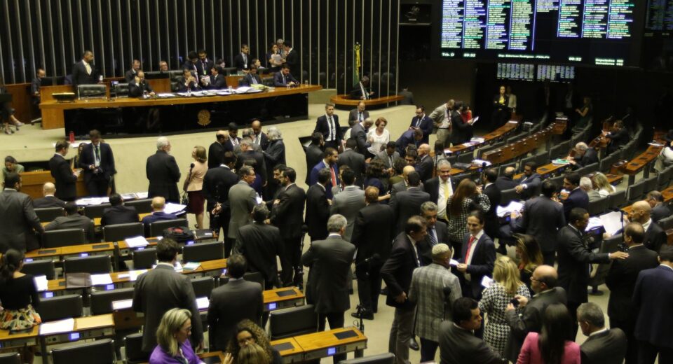 Municípios inadimplentes poderão receber recursos federais