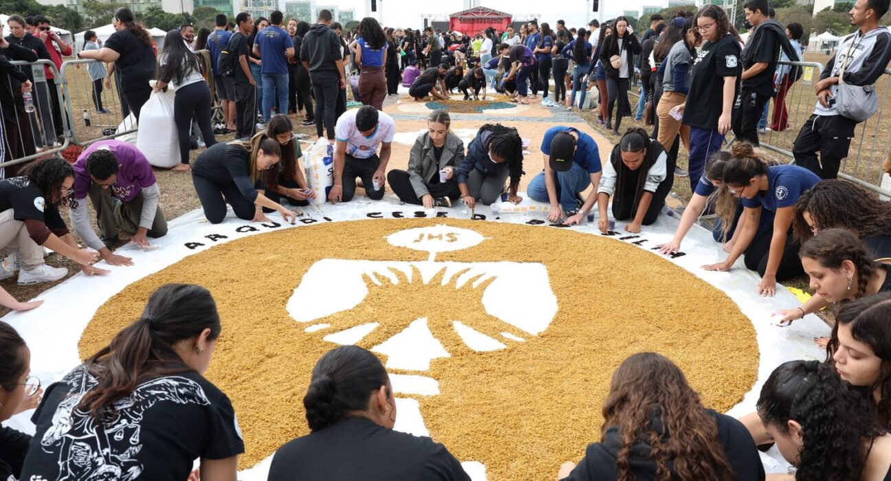 Corpus Christi é feriado ou ponto facultativo? Entenda regras