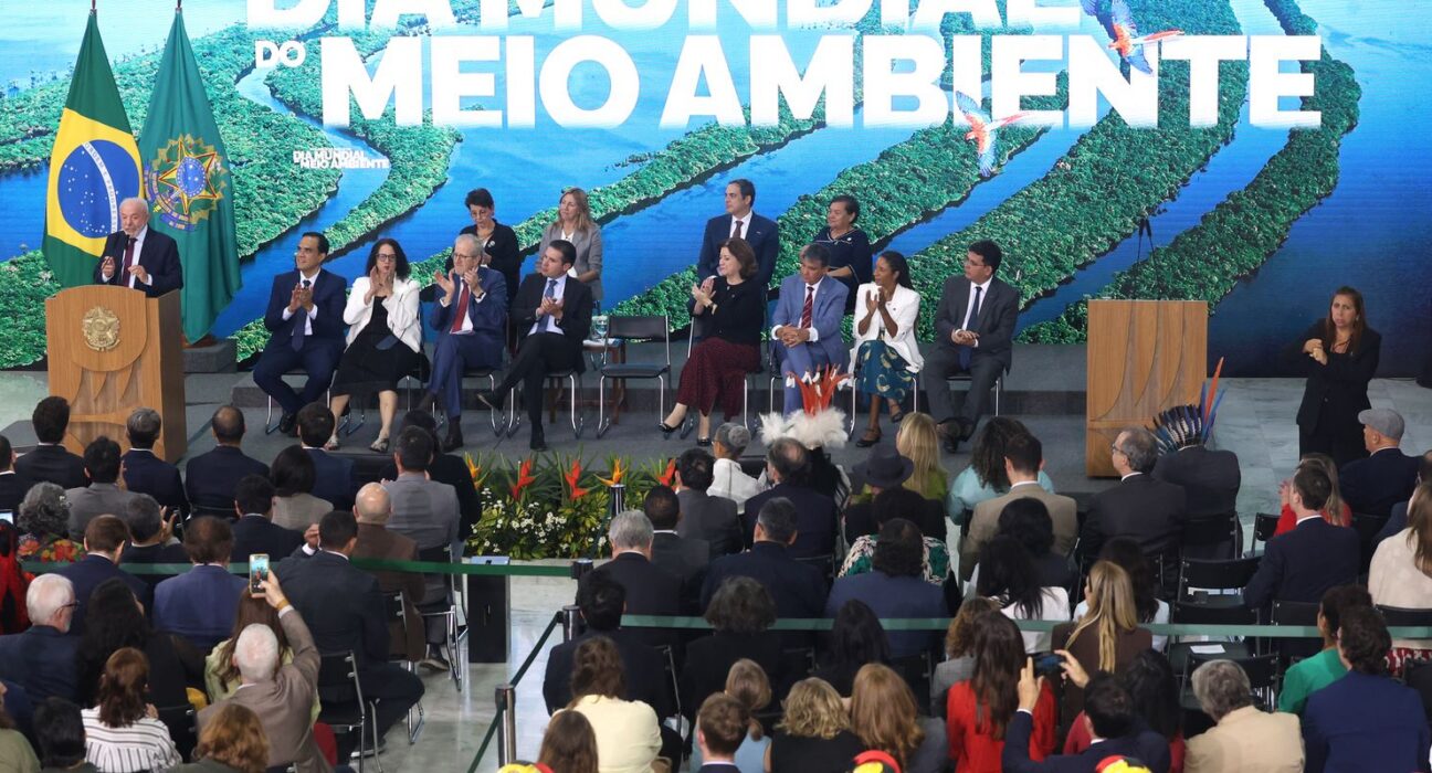 Governo amplia proteção ambiental e prepara recuperação de florestas