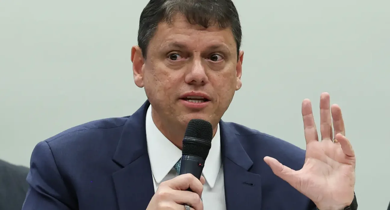 SP: TCE aprova com ressalvas as contas do governo de Tarcísio de 2025