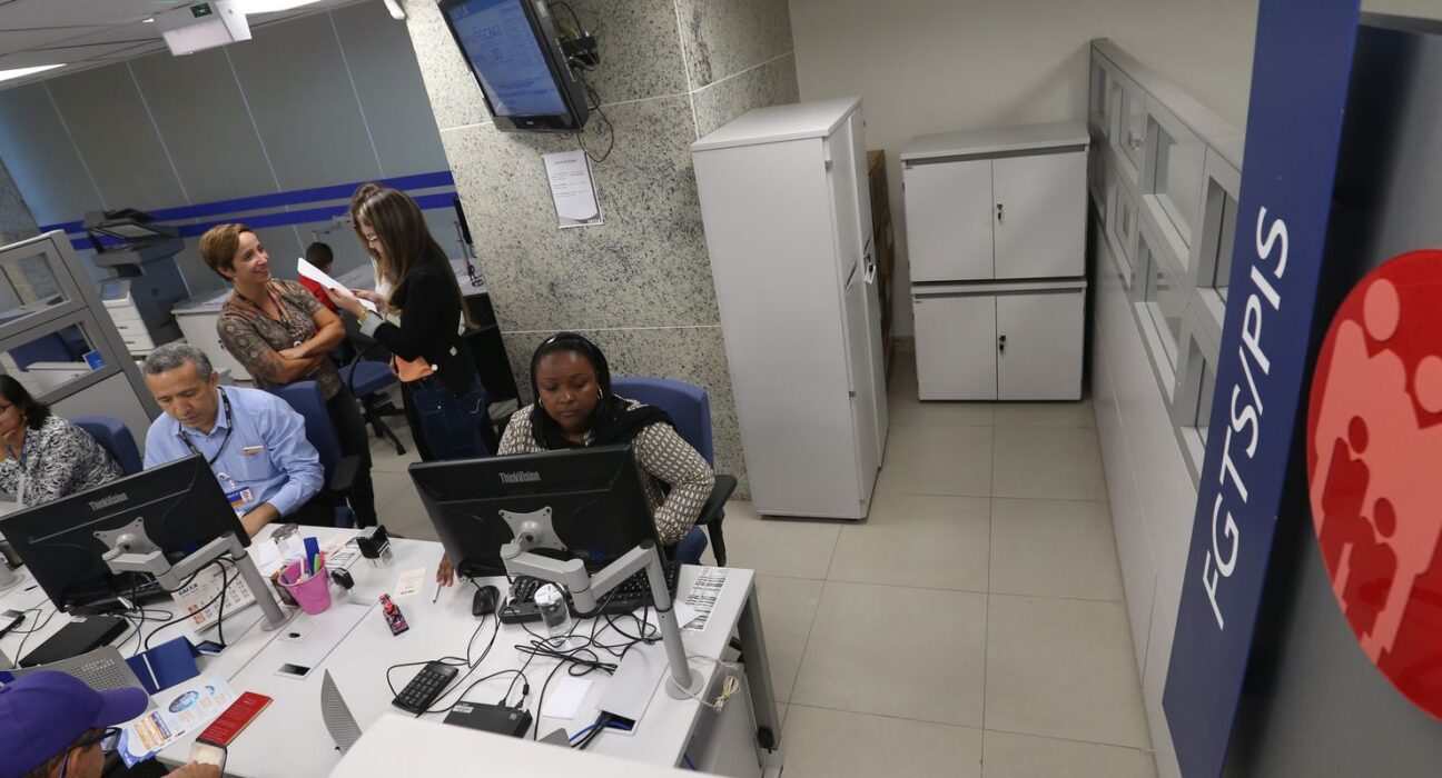 PIS/Pasep para quem nasceu em julho e agosto é pago nesta segunda