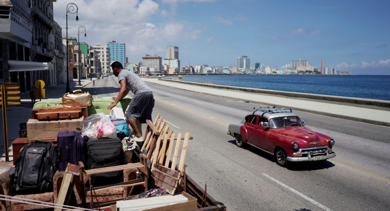 Cuba debate reformas econômica e social em meio ao bloqueio dos EUA