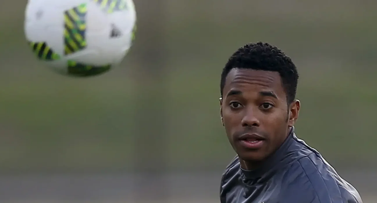 Robinho: defesa pede ao STF retirada da hediondez do crime de estupro
