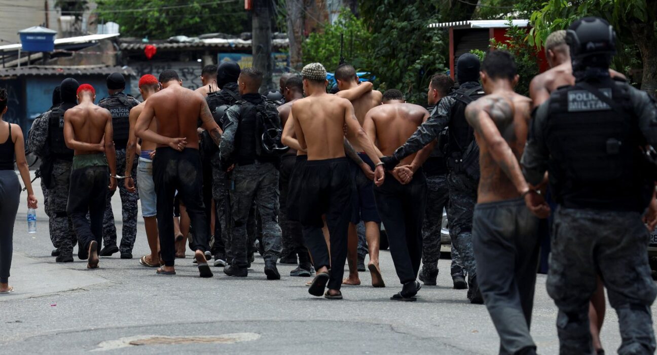 Operação Contenção: 17% dos policiais retiraram as câmeras corporais