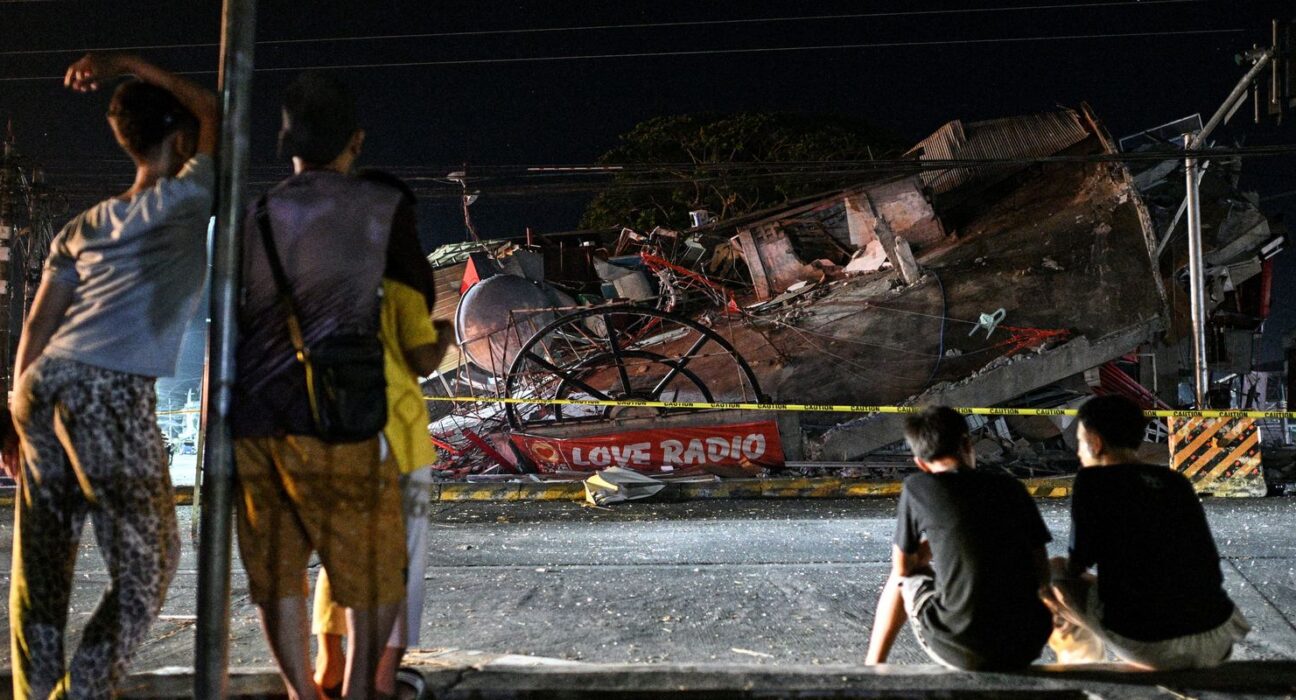 Terremoto de magnitude 7,8 atinge sul das Filipinas