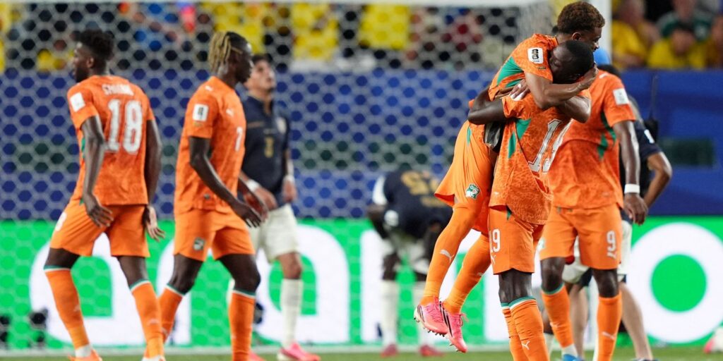 Equador para no travessão e Costa do Marfim vence no final, no Grupo E