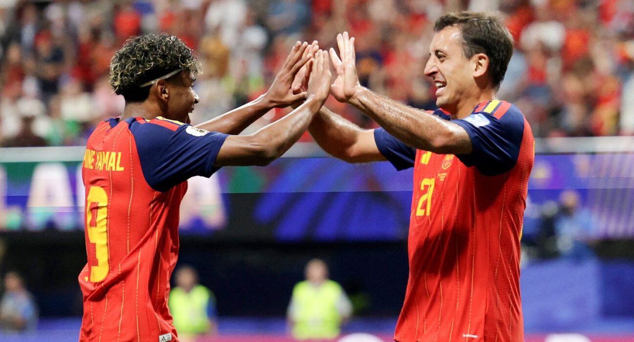 Espanha desencanta e vence a 1ª na Copa goleando a Arábia Saudita