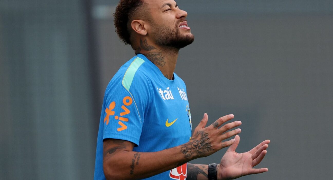 Neymar treina sem restrições com o grupo pelo segundo dia seguido