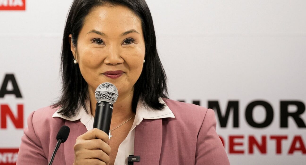 Peru: Keiko Fujimori soma 50,135% dos votos com 100% de urnas apuradas