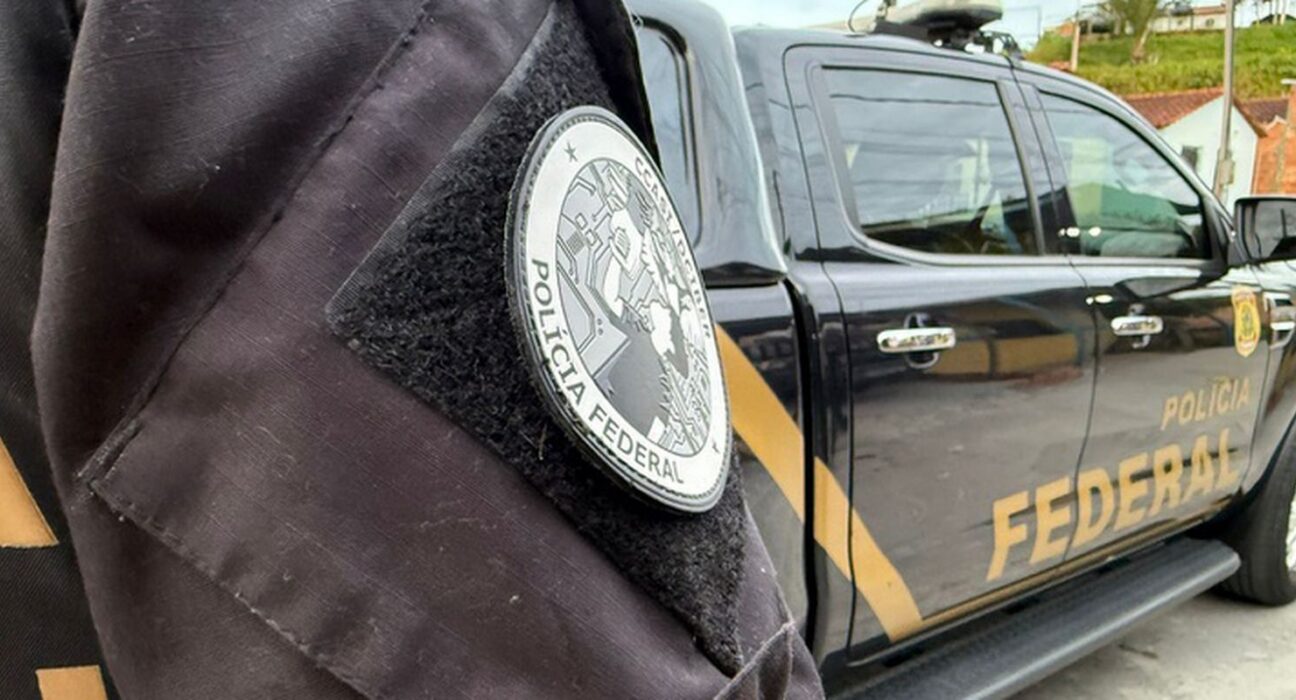 Operação da PF combate núcleo financeiro do Comando Vermelho
