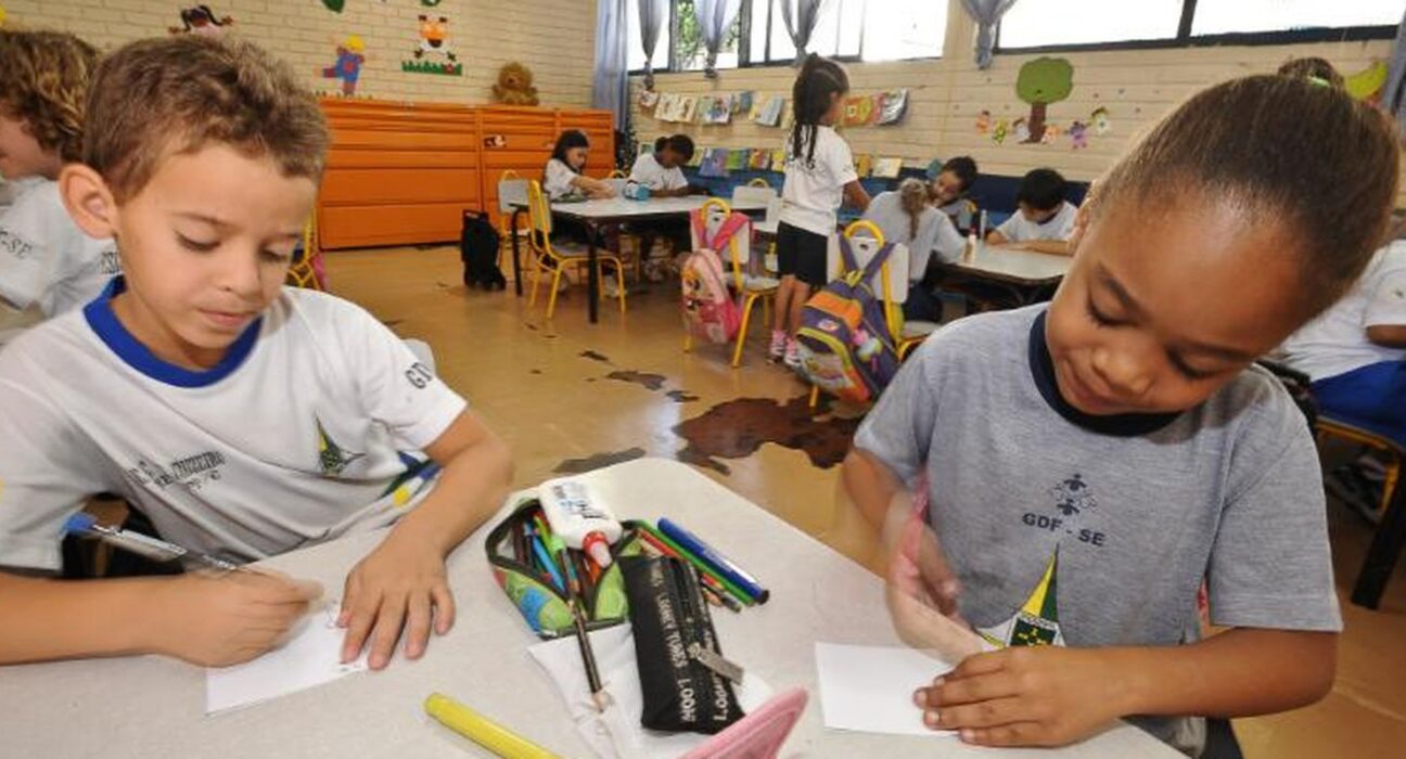 Aprendizagem evoluiu de ações emergenciais para políticas formalizadas