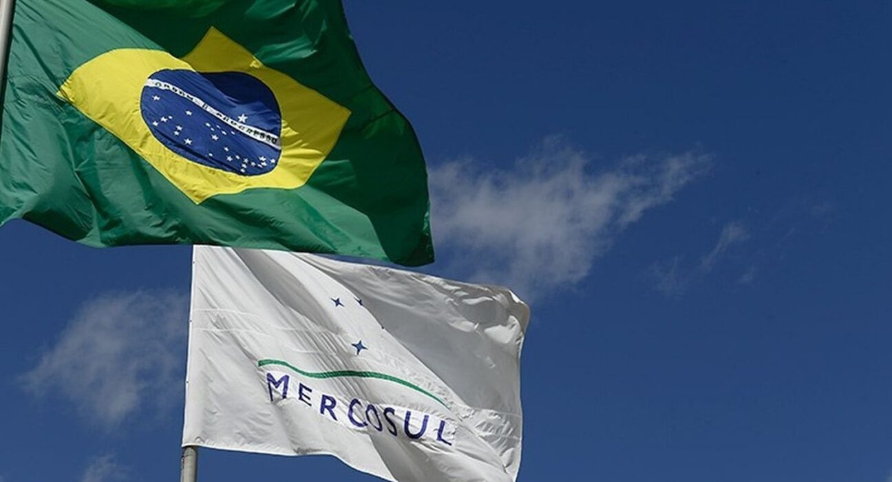 Lula vai ao Paraguai participar da 68ª Cúpula do Mercosul