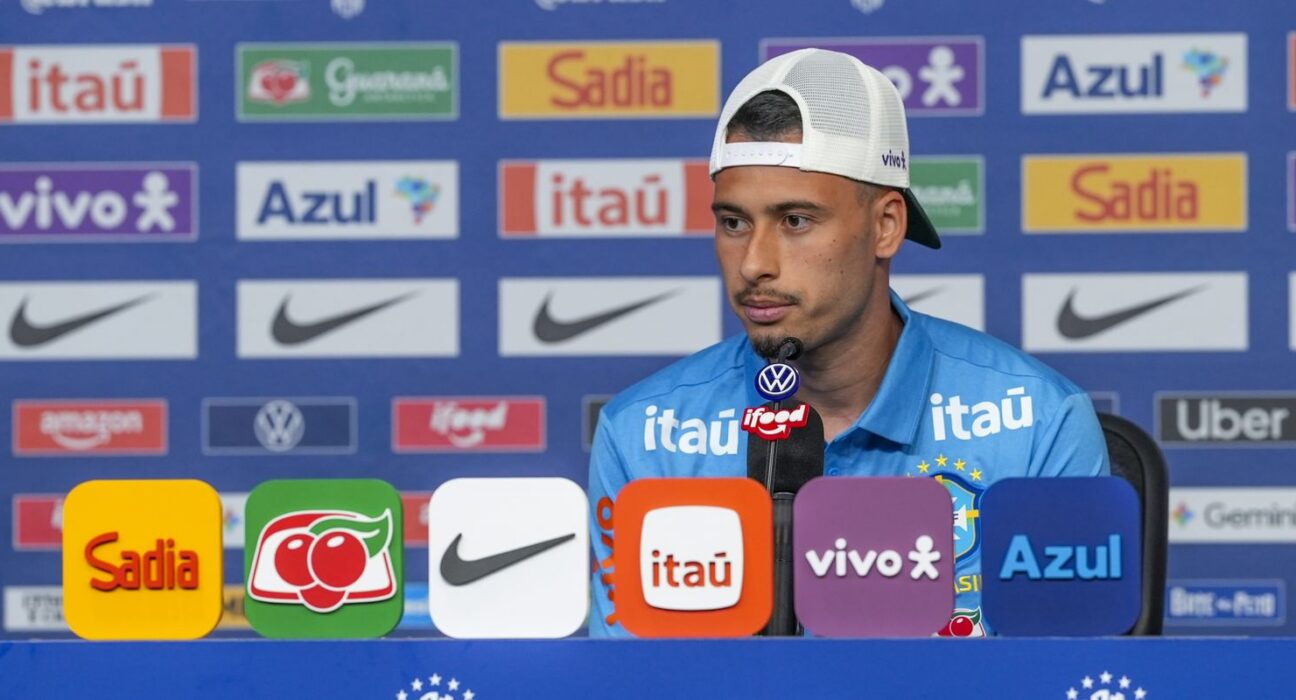 Martinelli admite substituir Raphinha e vê Neymar "querendo muito"