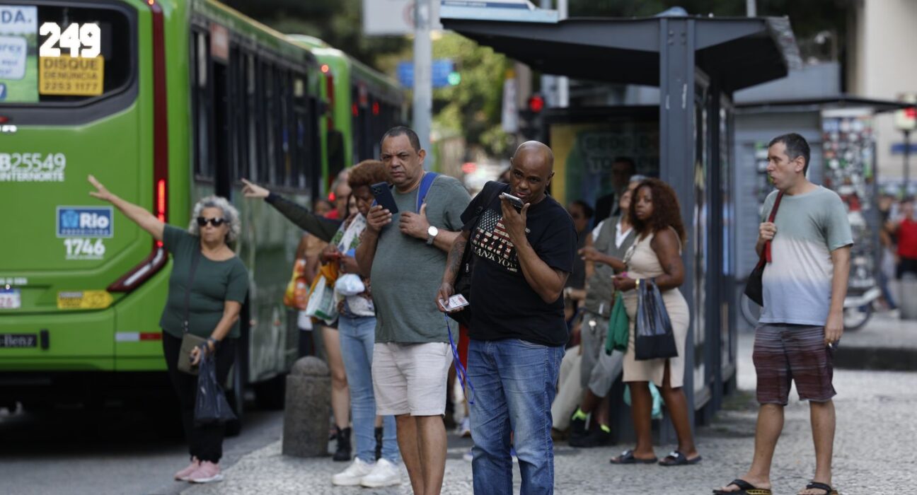 Lula sanciona lei do Marco Legal do Transporte Público Coletivo