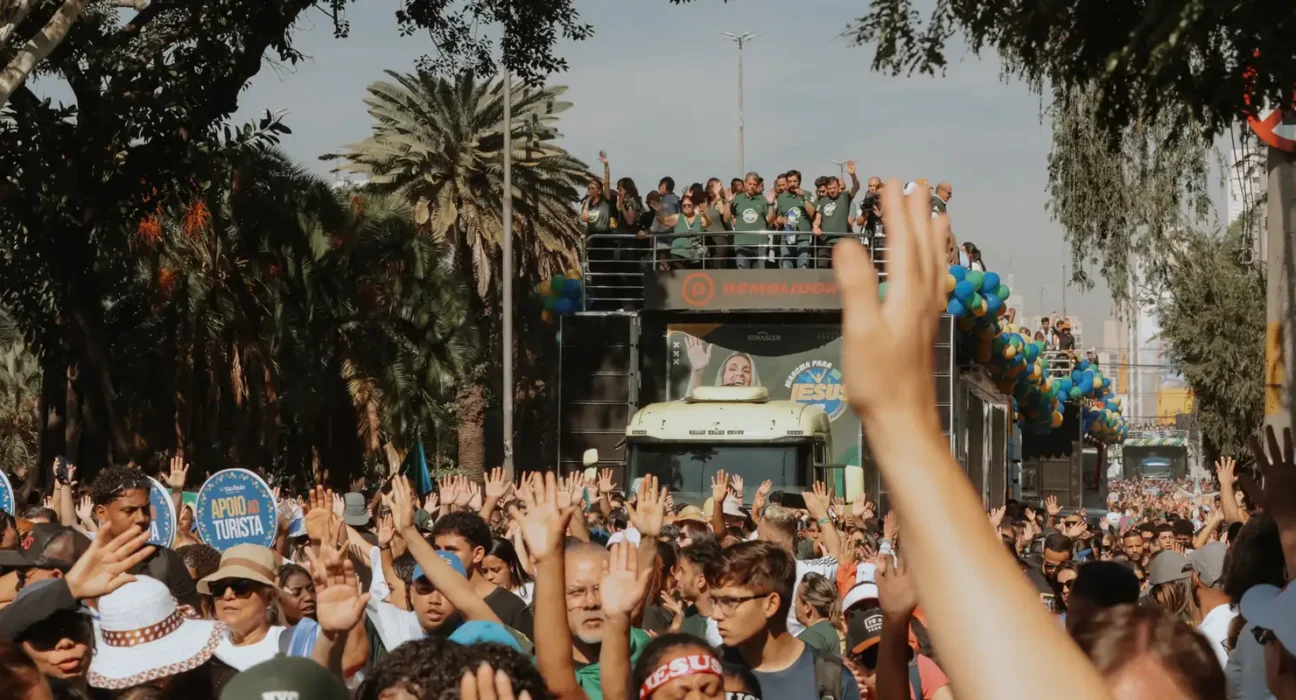 Marcha para Jesus reúne público evangélico em São Paulo
