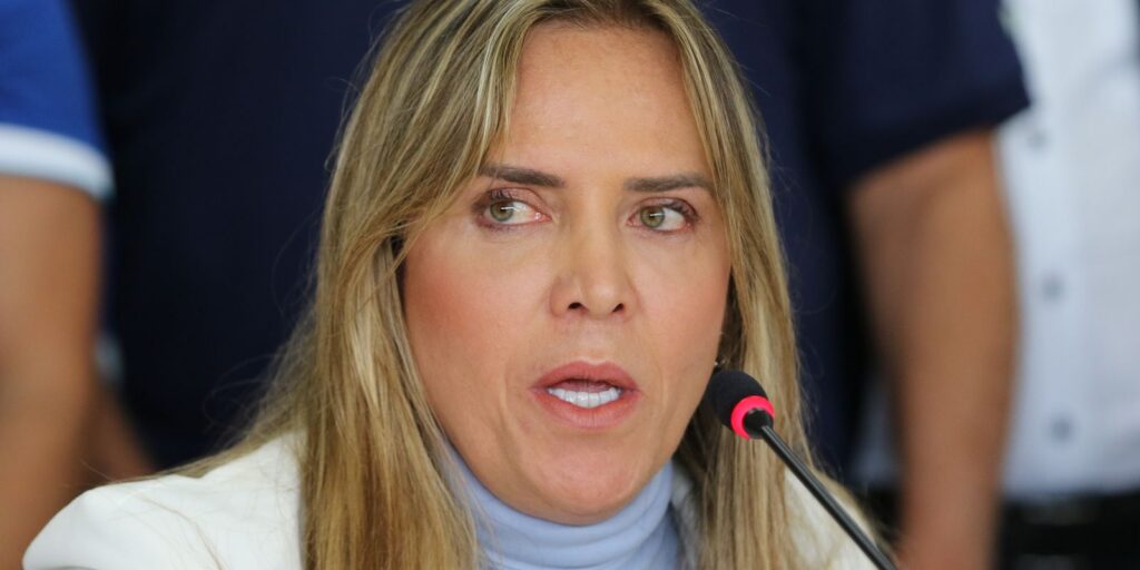 Governadora do DF recebe alta após apresentar quadro de pneumotórax