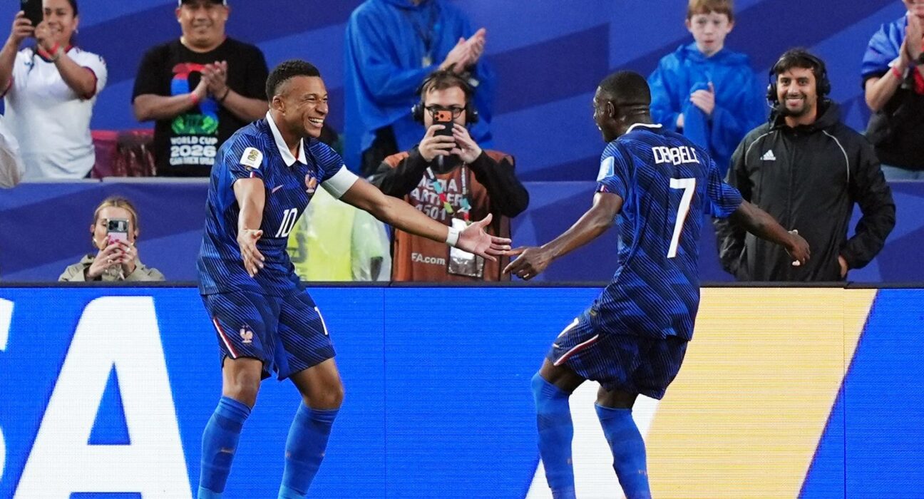 Depois de chuva e pausa, França de Mbappé não dá chances ao Iraque