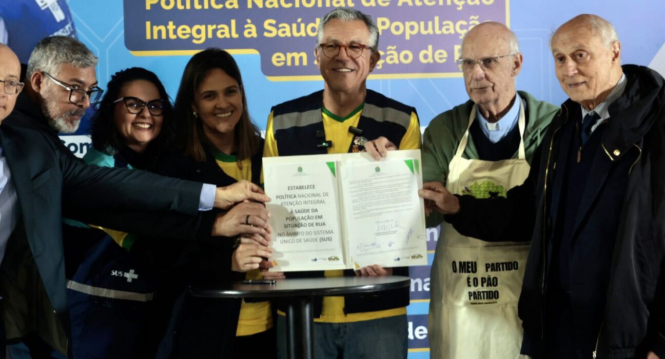 Saúde anuncia ampliação do atendimento à população em situação de rua