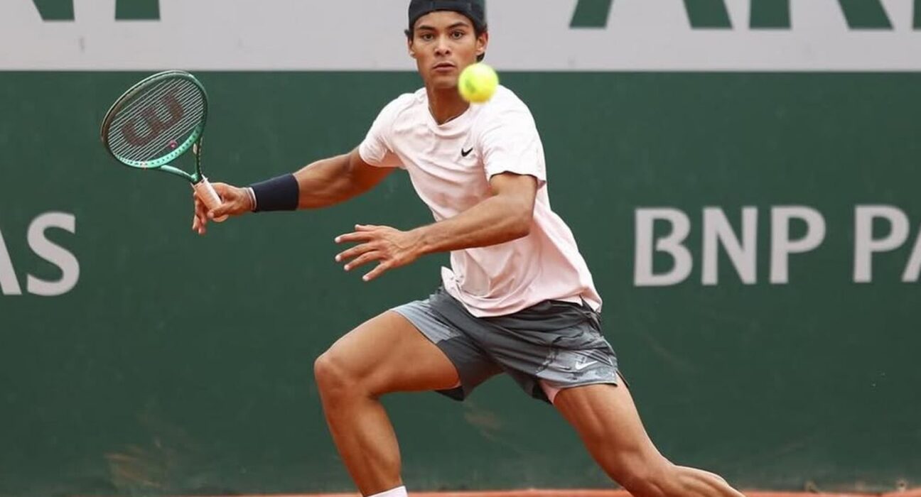 Roland Garros: Luis Guto Miguel bate compatriota e vai à final juvenil