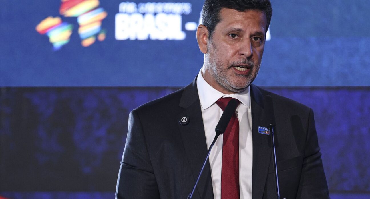 MEC: queda do analfabetismo no Brasil é ligada a políticas na educação