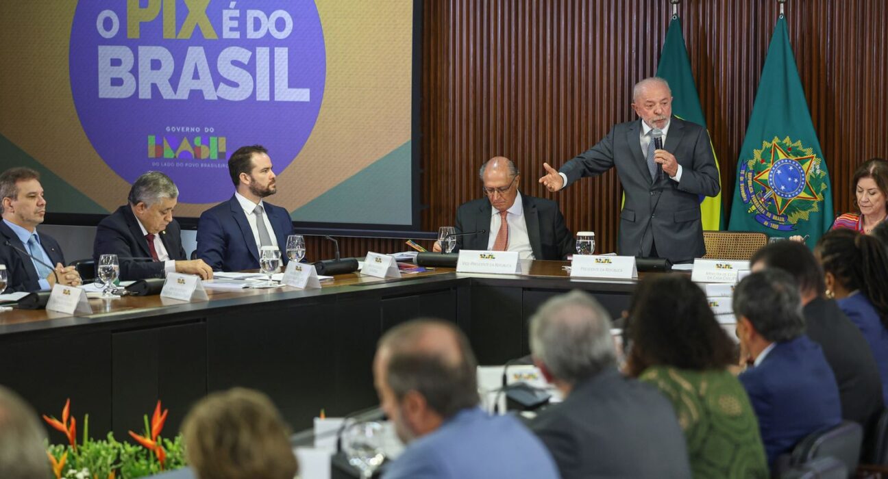 Brasil vai buscar novos parceiros para diminuir impactos comerciais