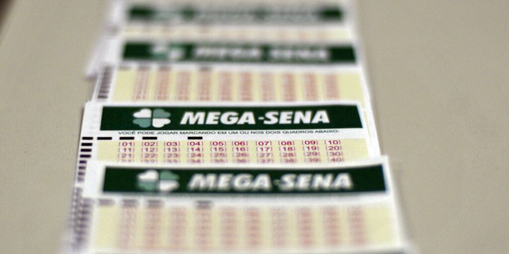 Mega-Sena acumula e prêmio principal vai para R$ 27 milhões