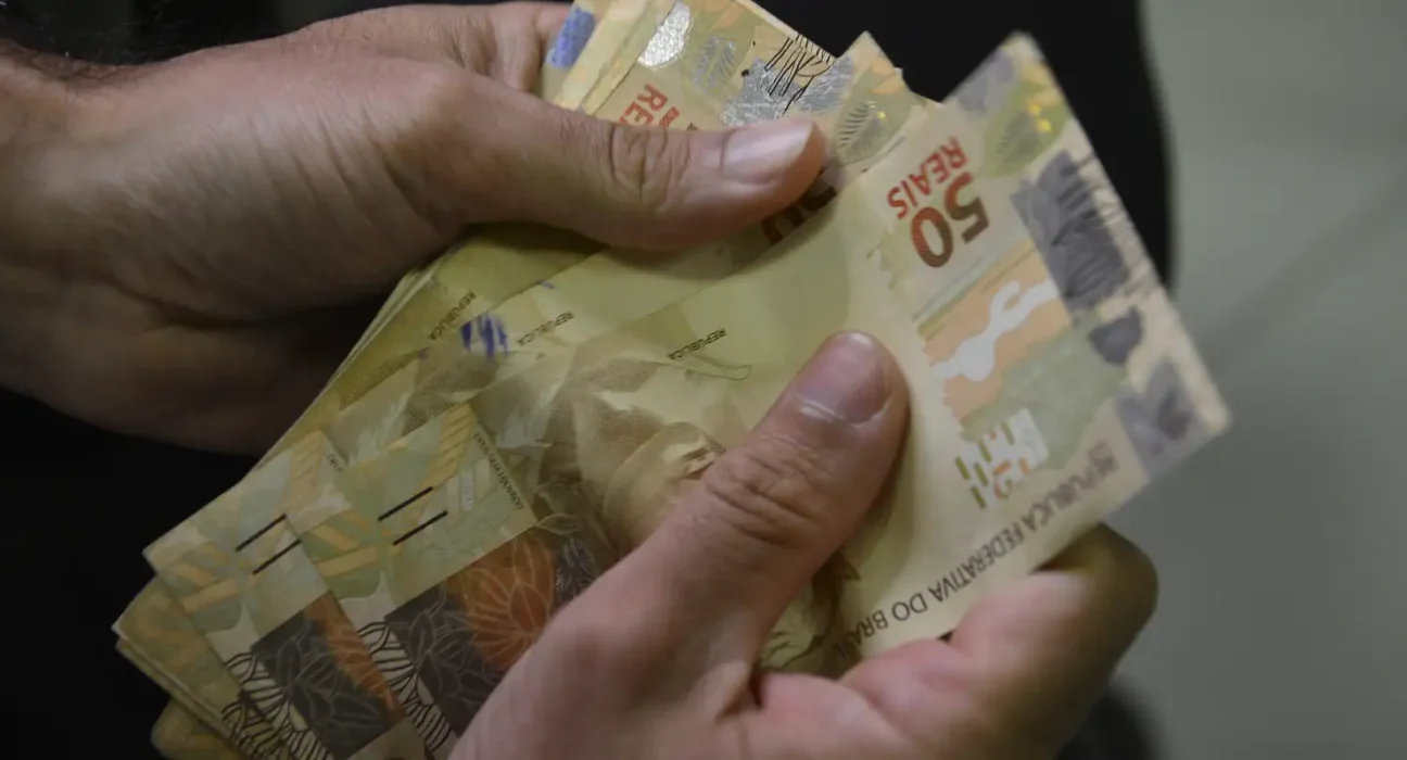 Caixa libera dinheiro de antigo fundo PIS/Pasep; veja como sacar