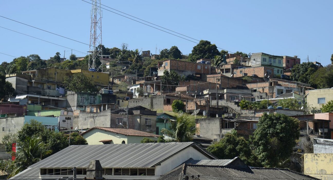 Tratamento de esgoto atenderá 270 mil moradores da Baixada Fluminense