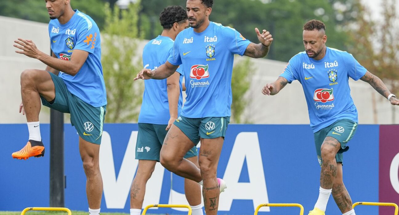 Brasil faz penúltimo treino e viaja para o Texas onde enfrenta Japão