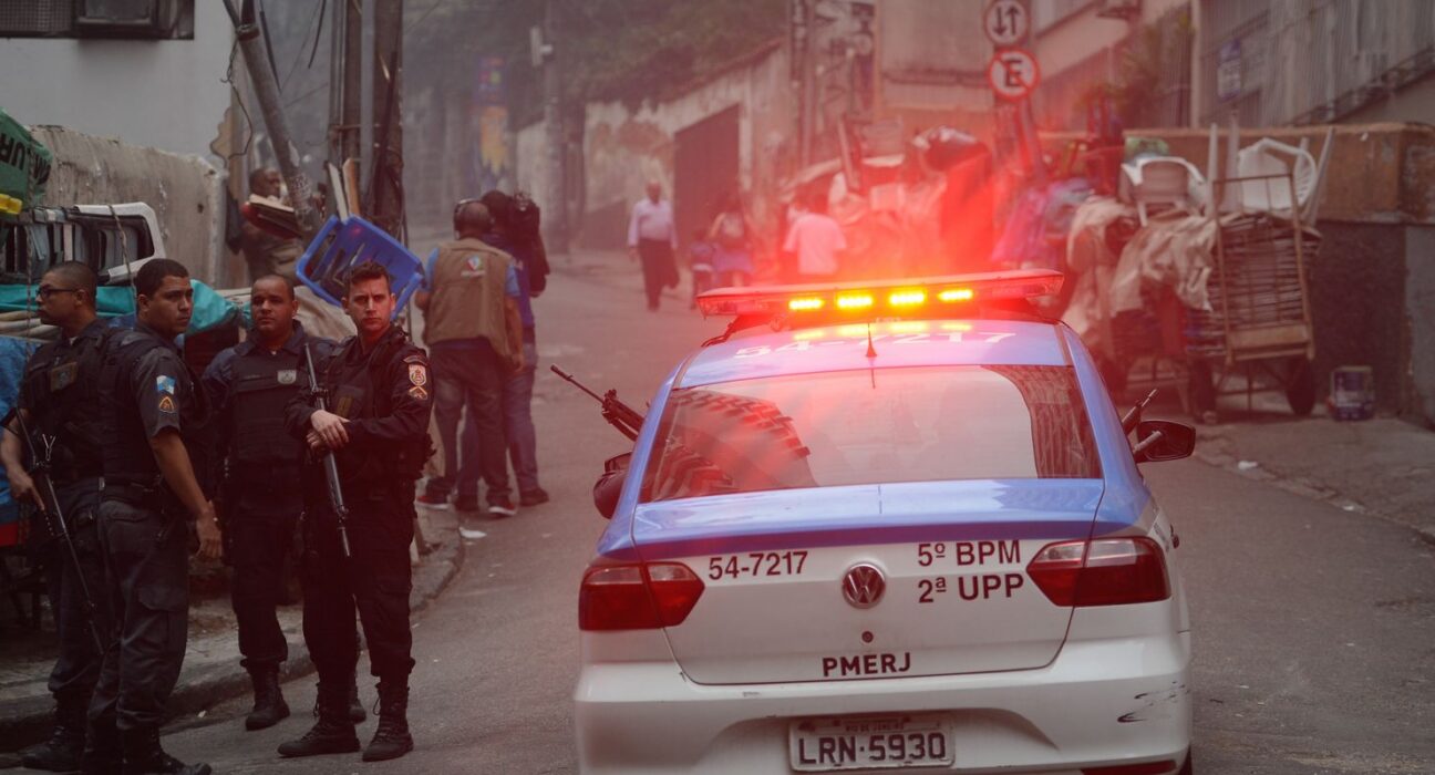 Relatório denuncia violência em ações policiais na Baixada Fluminense