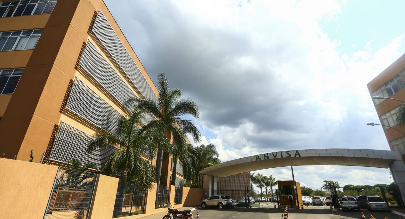 Anvisa determina apreensão de lotes falsificados do Mounjaro