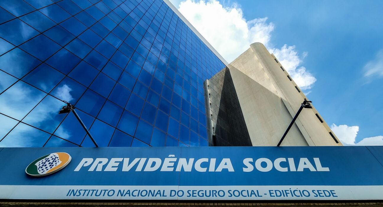 PF indicia Careca do INSS e mais 47 por esquema de descontos ilegais
