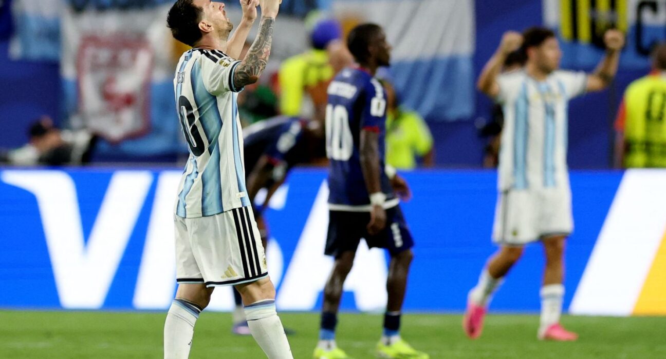 Argentina passa sufoco, mas encerra "conto de fadas" de Cabo Verde