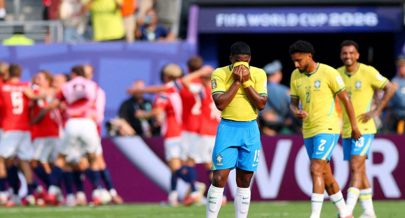 Com críticas, adeus do Brasil à Copa estampa jornais mundo afora
