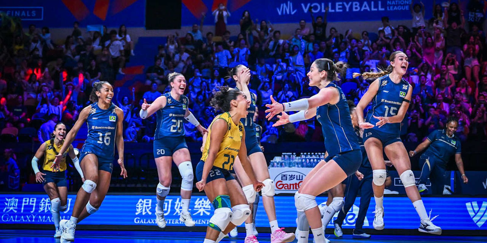 Brasil bate favorita Itália e terá Turquia na final da Liga das Nações