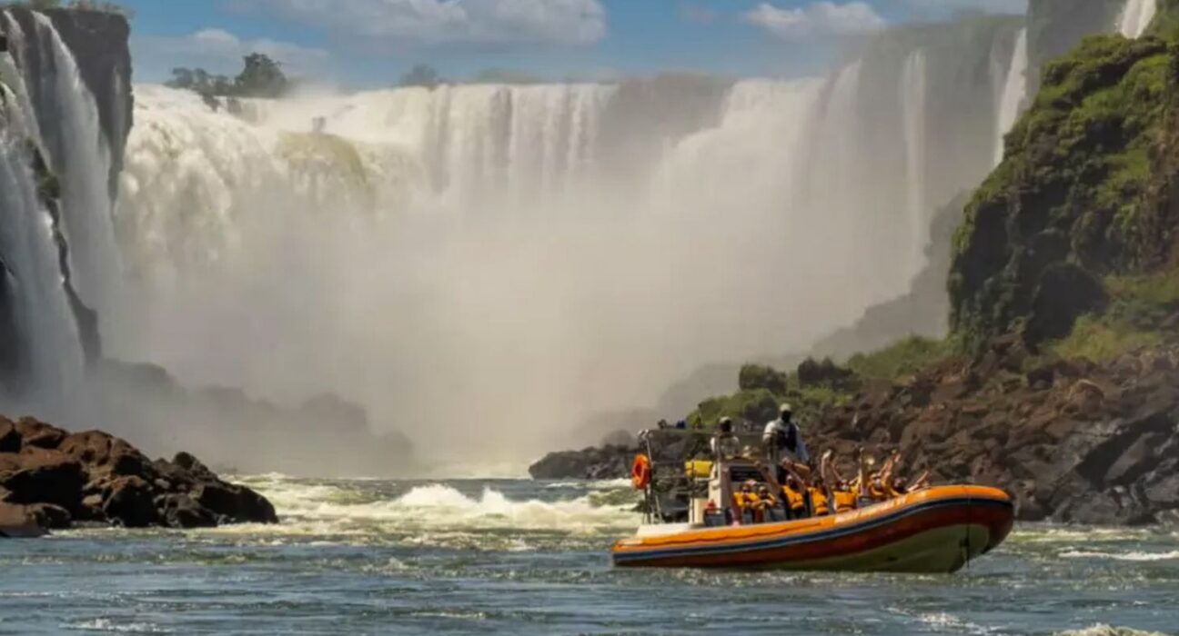 Holandês morre durante passeio de barco nas Cataratas do Iguaçu