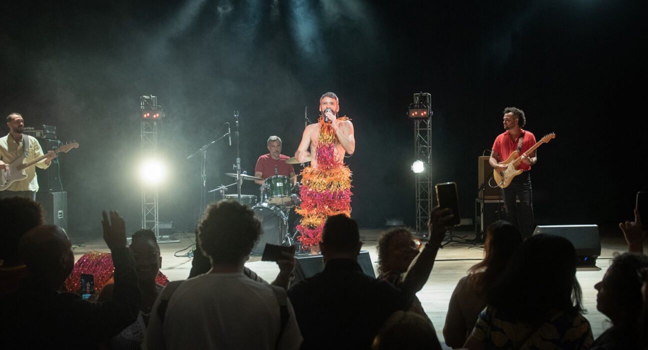 TV Brasil: Cena Musical apresenta show do cantor pernambucano Almério