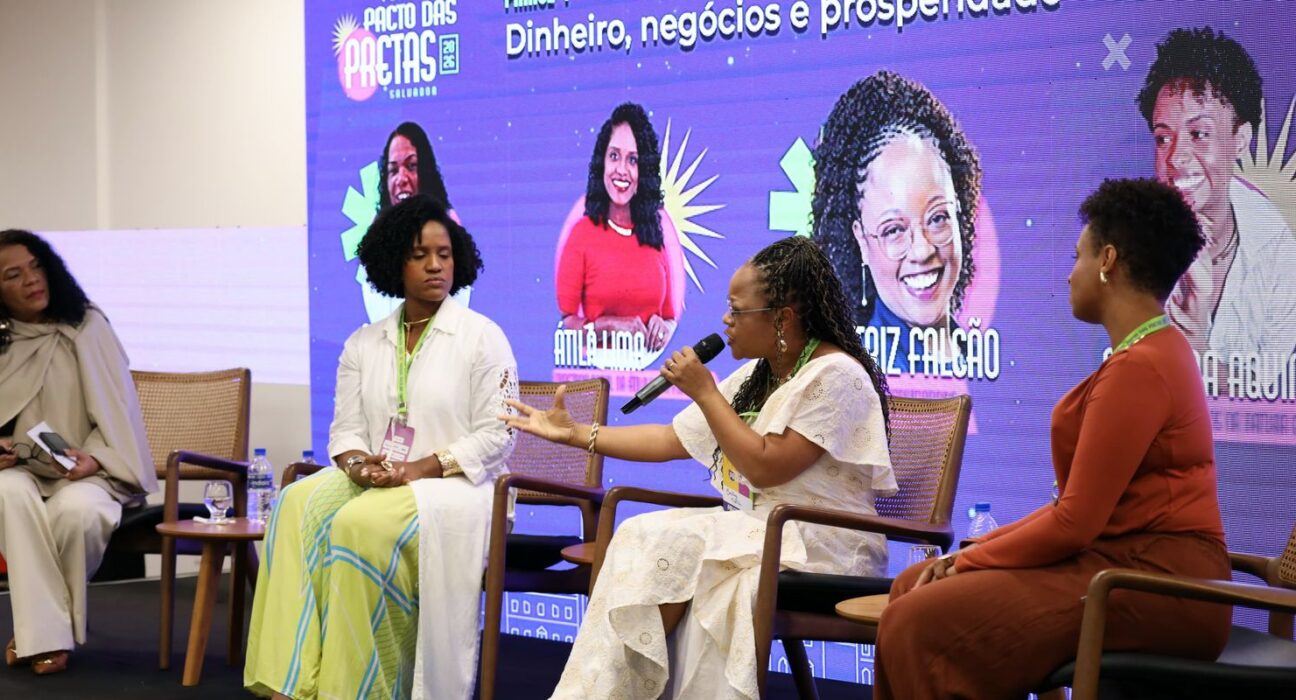 Encontro no Rio debate papel da mulher preta em postos de decisão