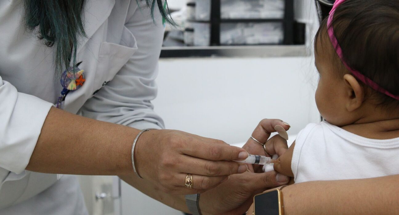 Unicef: 13,5 milhões de crianças não recebem vacina no 1° ano de vida