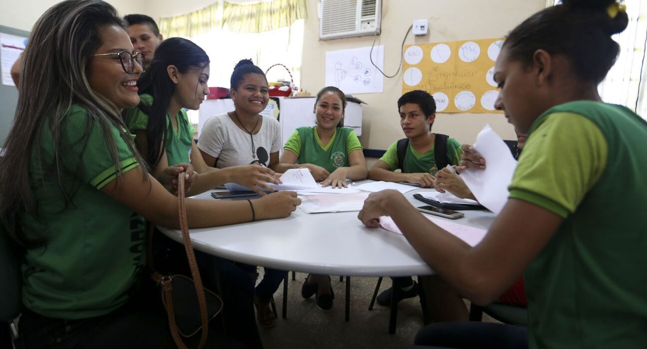Pé-de-Meia: nascidos em setembro e outubro recebem parcela