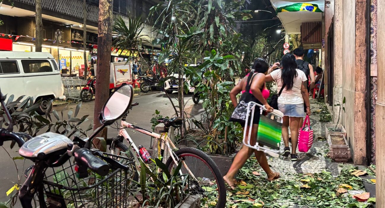 Rio de Janeiro tem duas mortes e um desaparecido depois de ventania