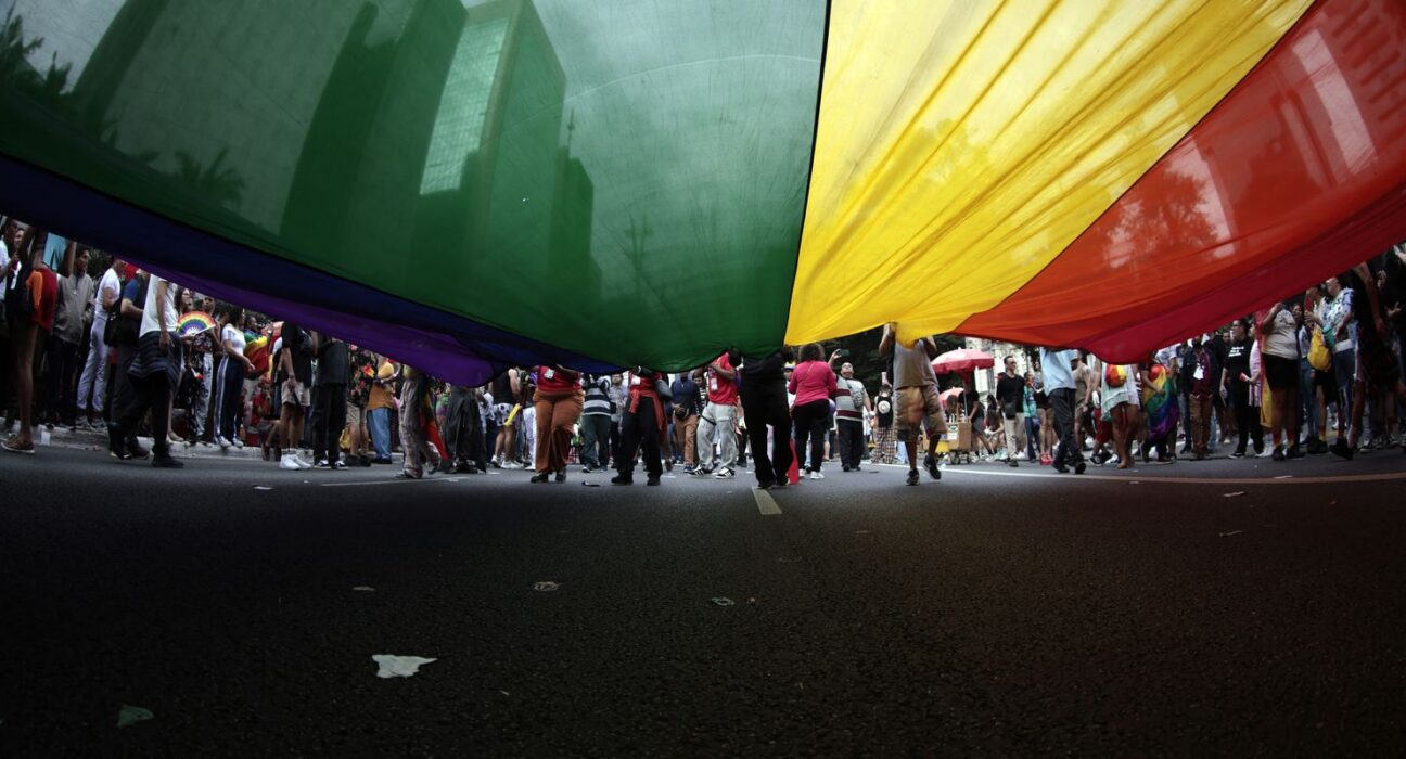 Grupo Arco-Íris denuncia apagamento LGBTI+ nos dados policiais do Rio