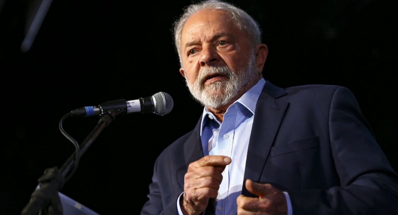Lula entra para a história da redemocratização com 3º mandato