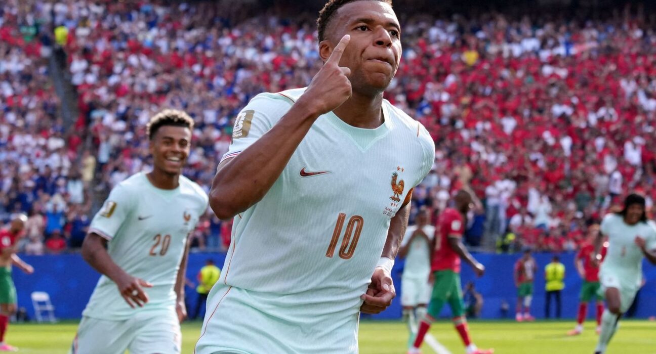 França é a primeira semifinalista da Copa após 2 a 0 sobre Marrocos