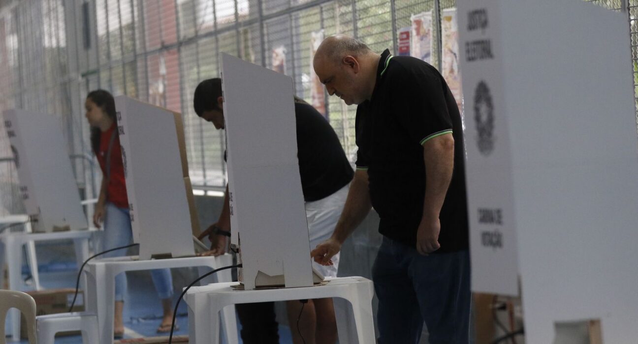 Saiba como a urna eletrônica garante a soberania do voto