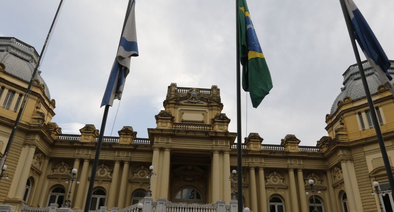 STF marca para 19 de agosto julgamento sobre sucessão no governo do RJ