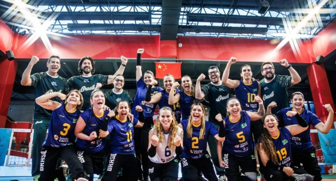Brasil vence anfitriã China e vai à final do Mundial de vôlei sentado